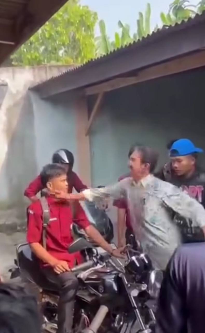Dokumentasi yang beredar